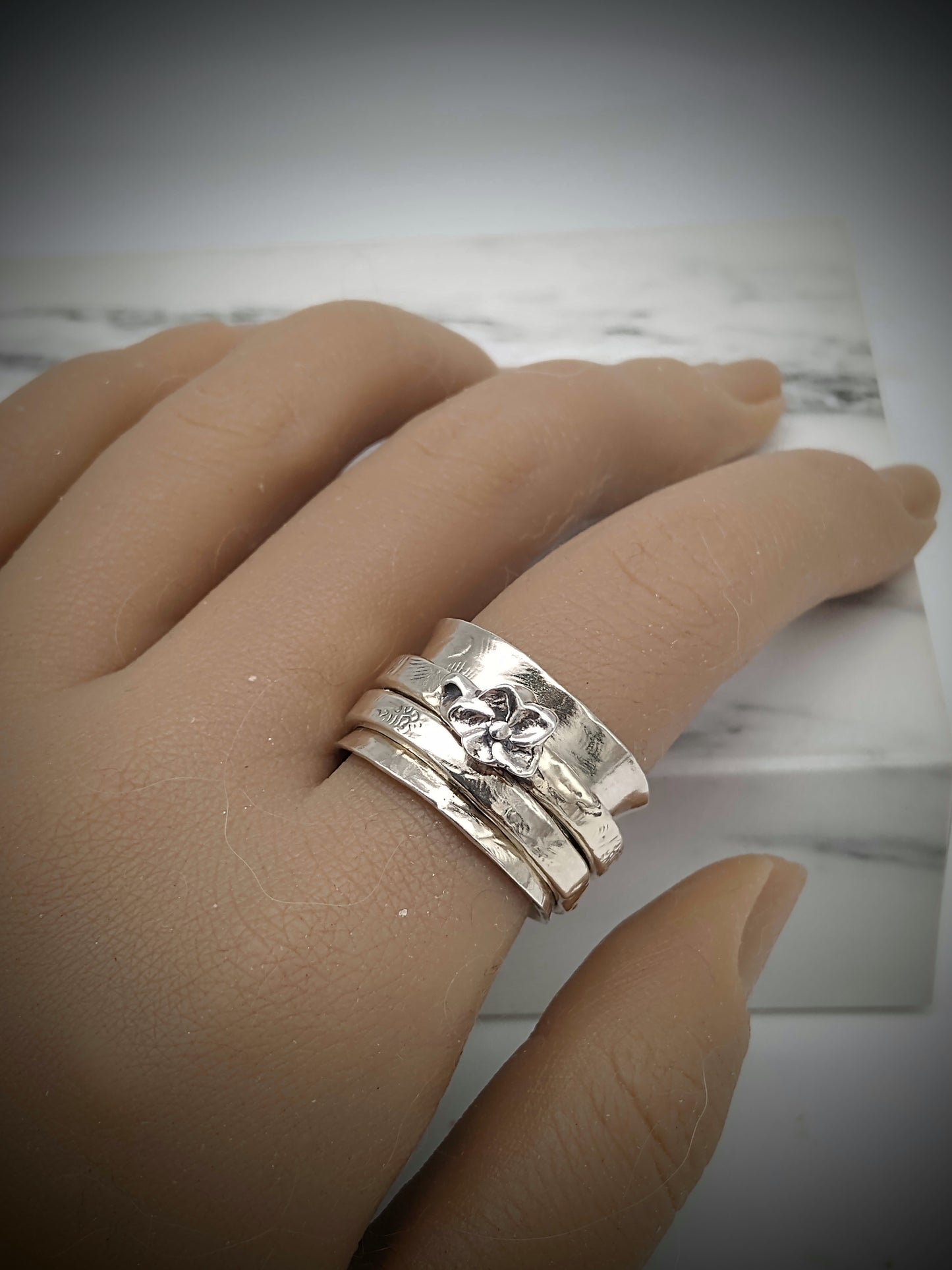 Sterling Silver Spinner Ring with Flower