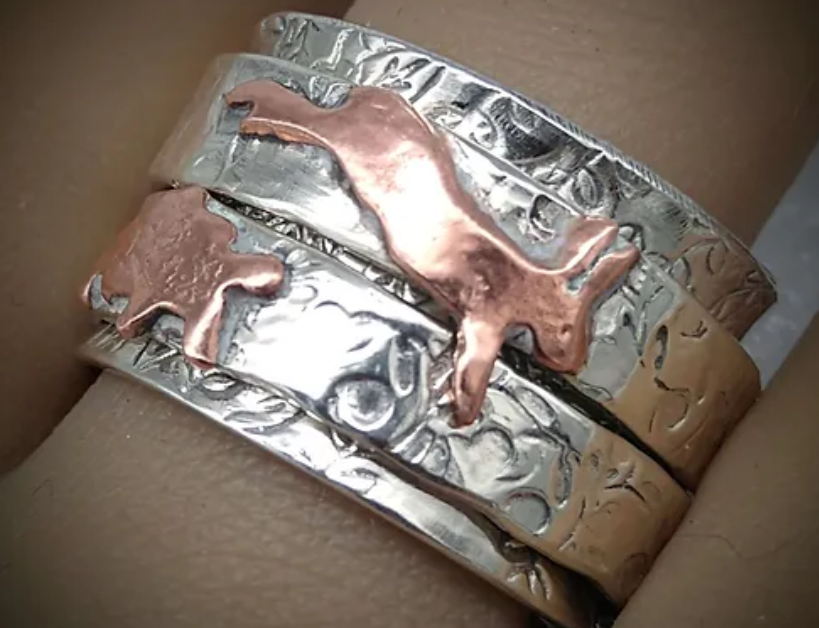 Sterling Silver Tortoise and the Hare Spinner Ring